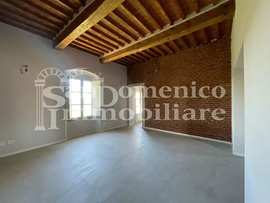 Immagine 6 di Villa in vendita  a Pisa