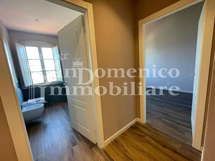 Immagine 43 di Villa in vendita  a Pisa