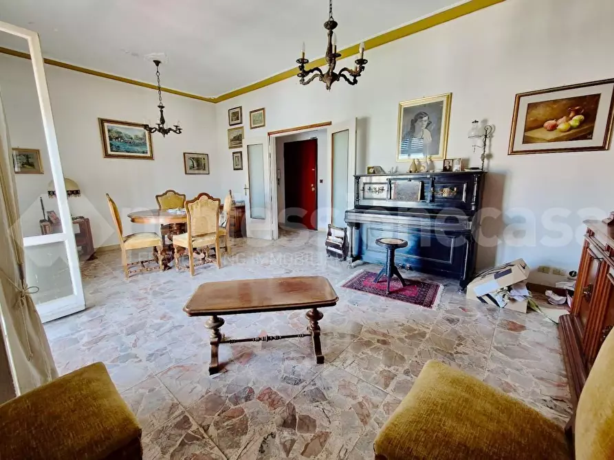 Immagine 2 di Appartamento in vendita  a Pisa