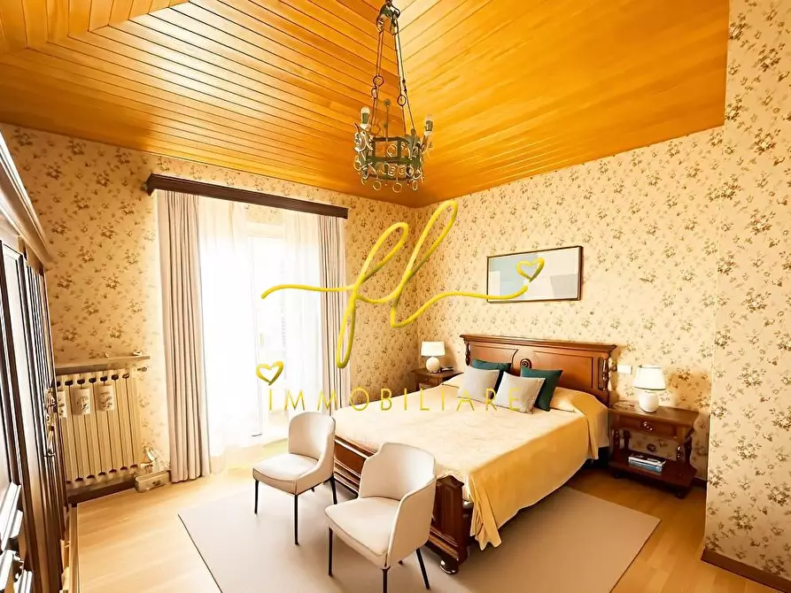 Immagine 19 di Villa in vendita  a Castelnuovo Val Di Cecina