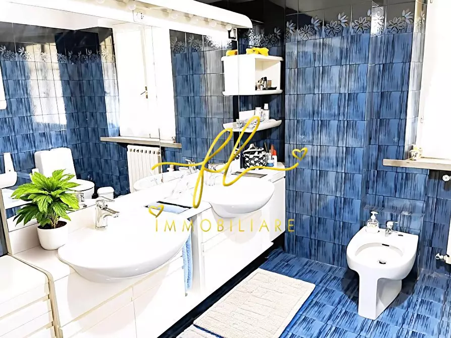 Immagine 25 di Villa in vendita  a Castelnuovo Val Di Cecina