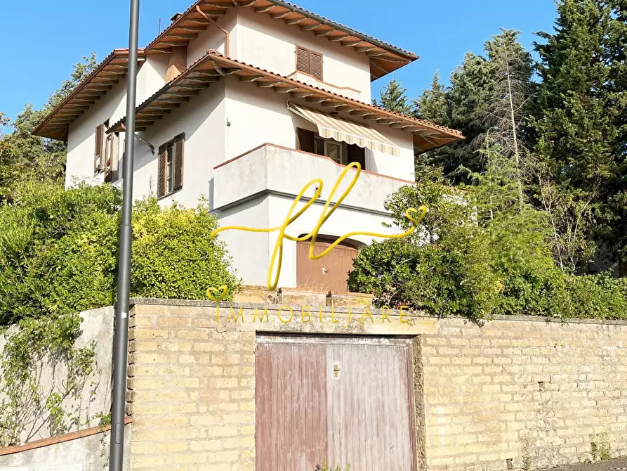 Immagine 35 di Villa in vendita  a Castelnuovo Val Di Cecina