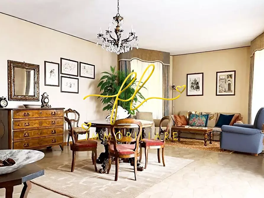 Immagine 6 di Villa in vendita  a Castelnuovo Val Di Cecina