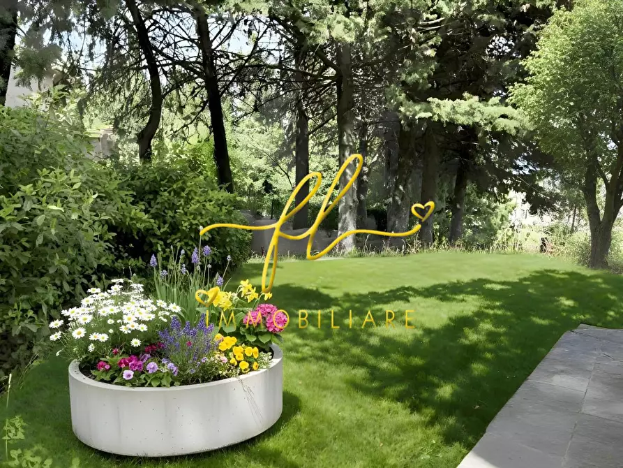 Immagine 29 di Villa in vendita  a Castelnuovo Val Di Cecina