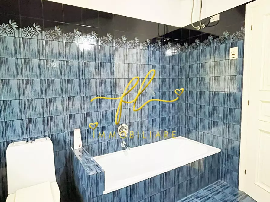 Immagine 26 di Villa in vendita  a Castelnuovo Val Di Cecina