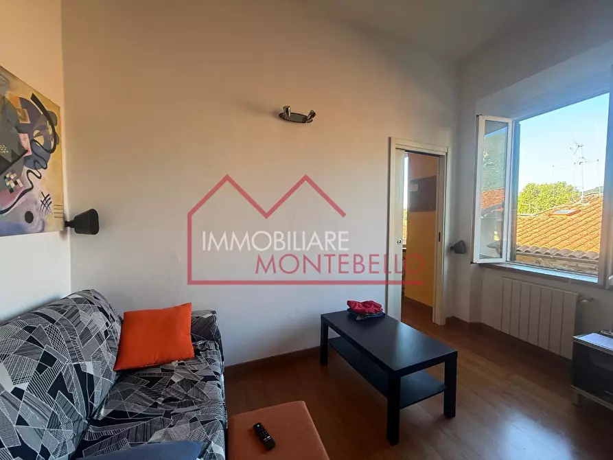 Immagine 7 di Appartamento in vendita  a Camaiore