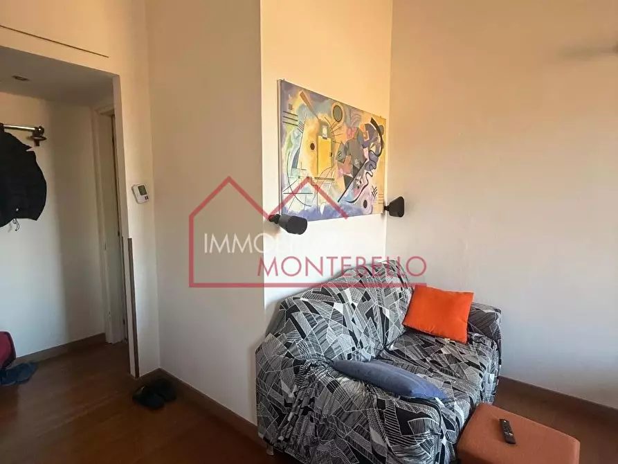 Immagine 8 di Appartamento in vendita  a Camaiore