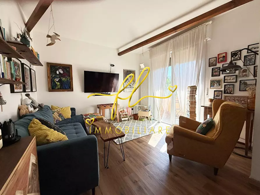 Immagine 11 di Villetta a schiera in vendita  a Cecina