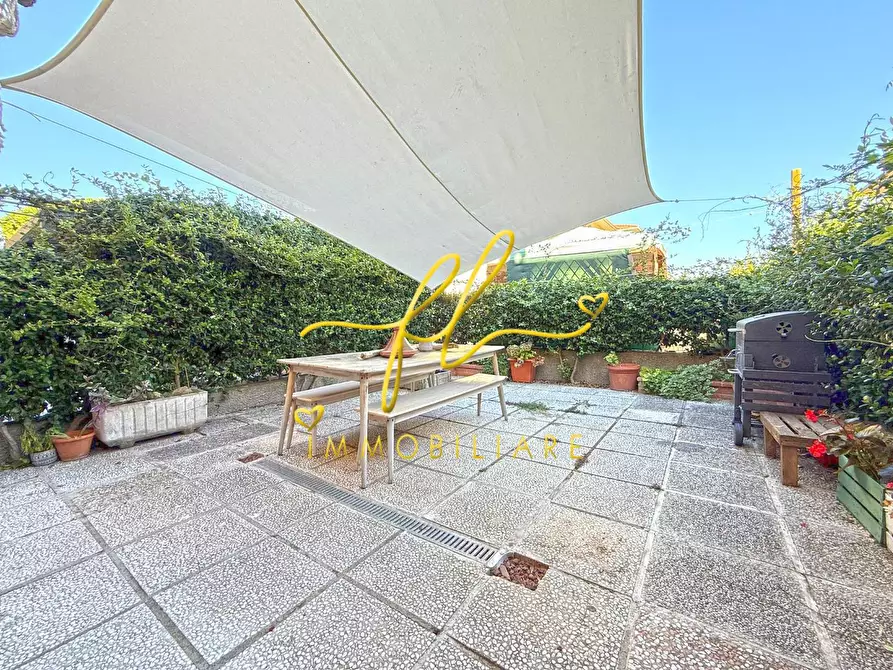 Immagine 6 di Villetta a schiera in vendita  a Cecina