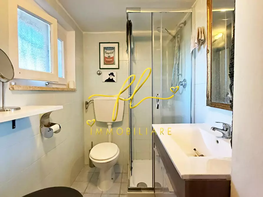 Immagine 28 di Villetta a schiera in vendita  a Cecina