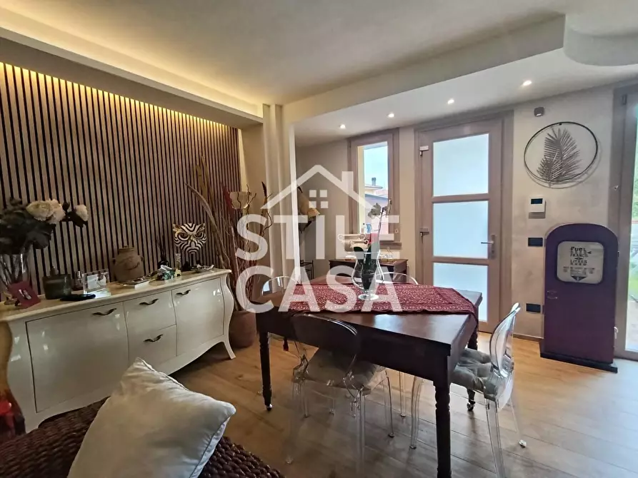 Immagine 43 di Casa bifamiliare in vendita  a Castelfranco Di Sotto