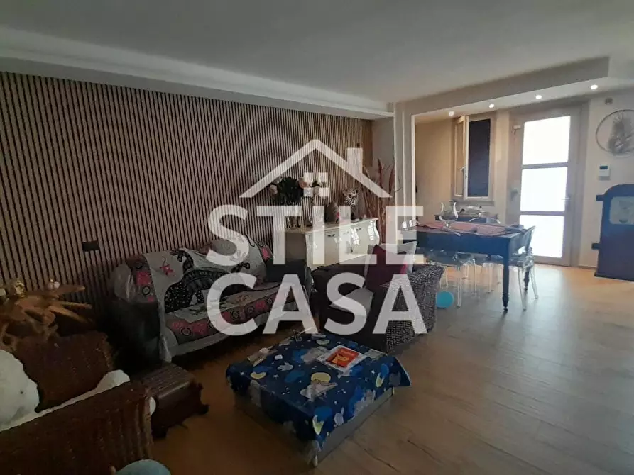 Immagine 7 di Casa bifamiliare in vendita  a Castelfranco Di Sotto