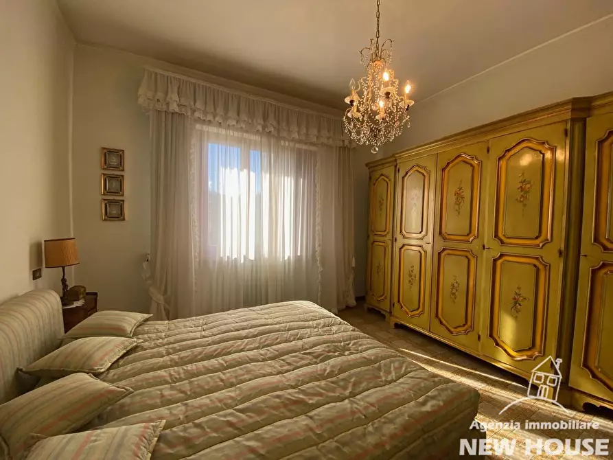 Immagine 32 di Villa in vendita  a San Giuliano Terme