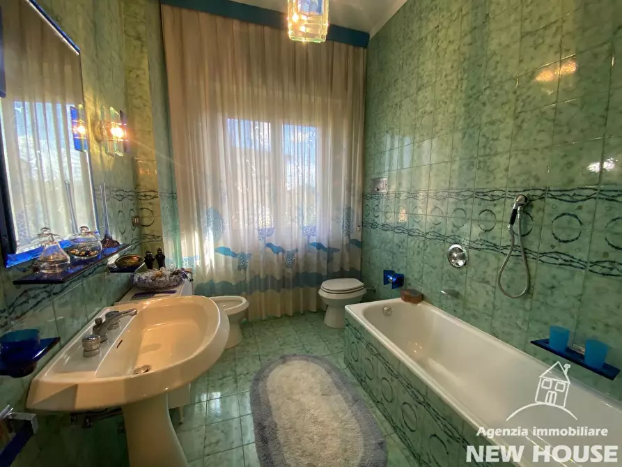 Immagine 29 di Villa in vendita  a San Giuliano Terme