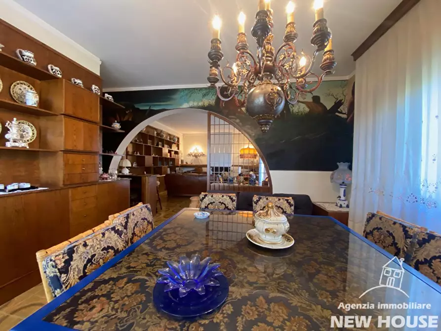 Immagine 21 di Villa in vendita  a San Giuliano Terme