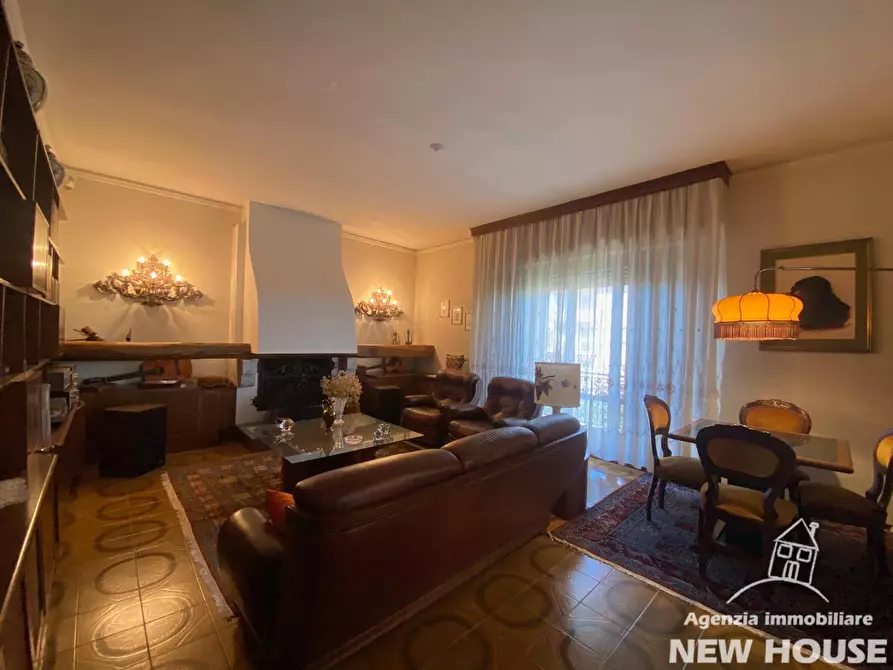 Immagine 25 di Villa in vendita  a San Giuliano Terme