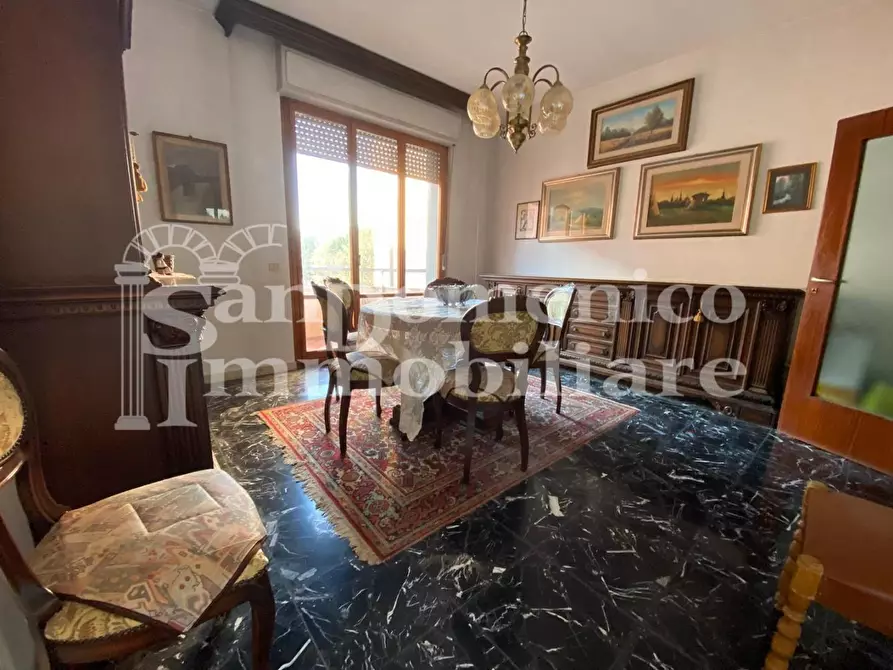 Immagine 2 di Appartamento in vendita  a Cascina