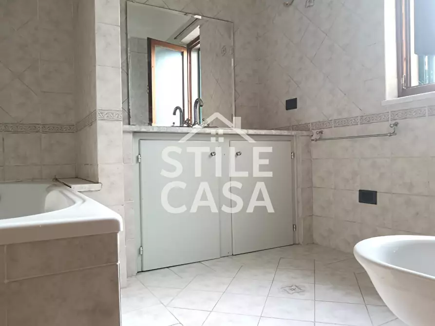 Immagine 17 di Terratetto in vendita  a Pescia