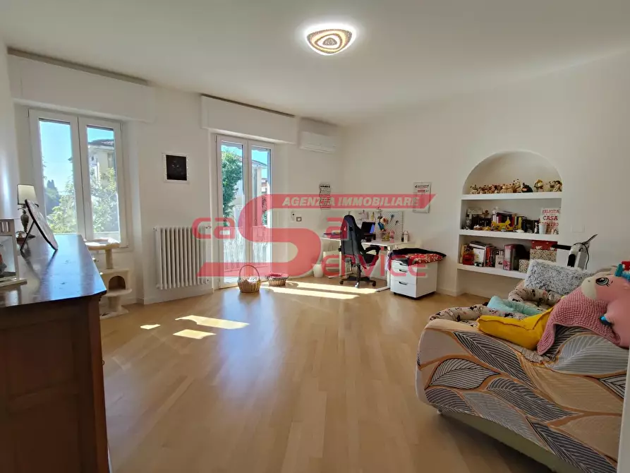 Immagine 4 di Appartamento in vendita  a Montecatini Terme