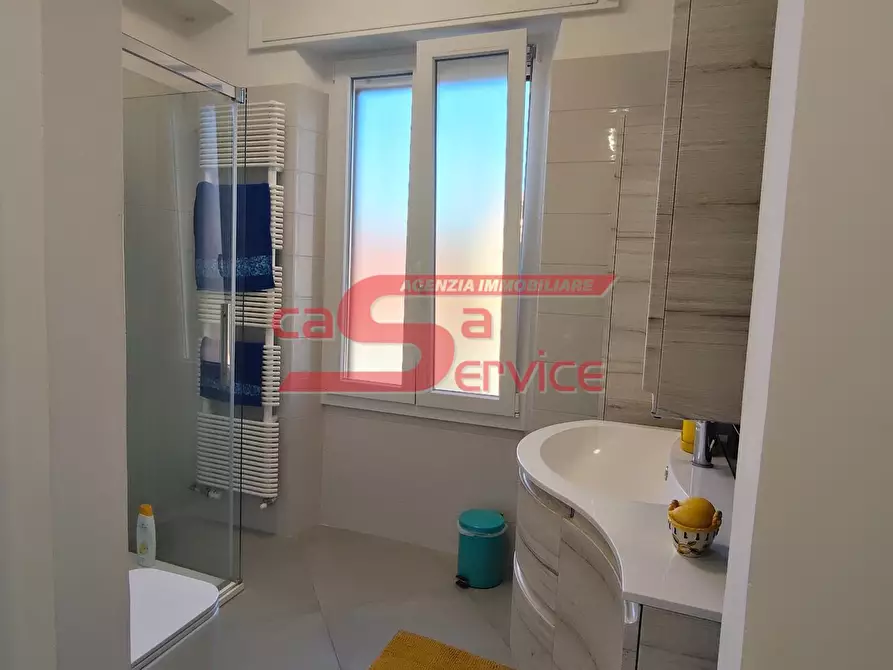 Immagine 15 di Appartamento in vendita  a Montecatini Terme