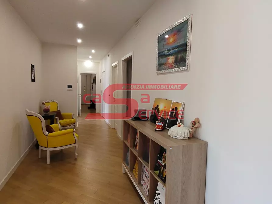 Immagine 16 di Appartamento in vendita  a Montecatini Terme