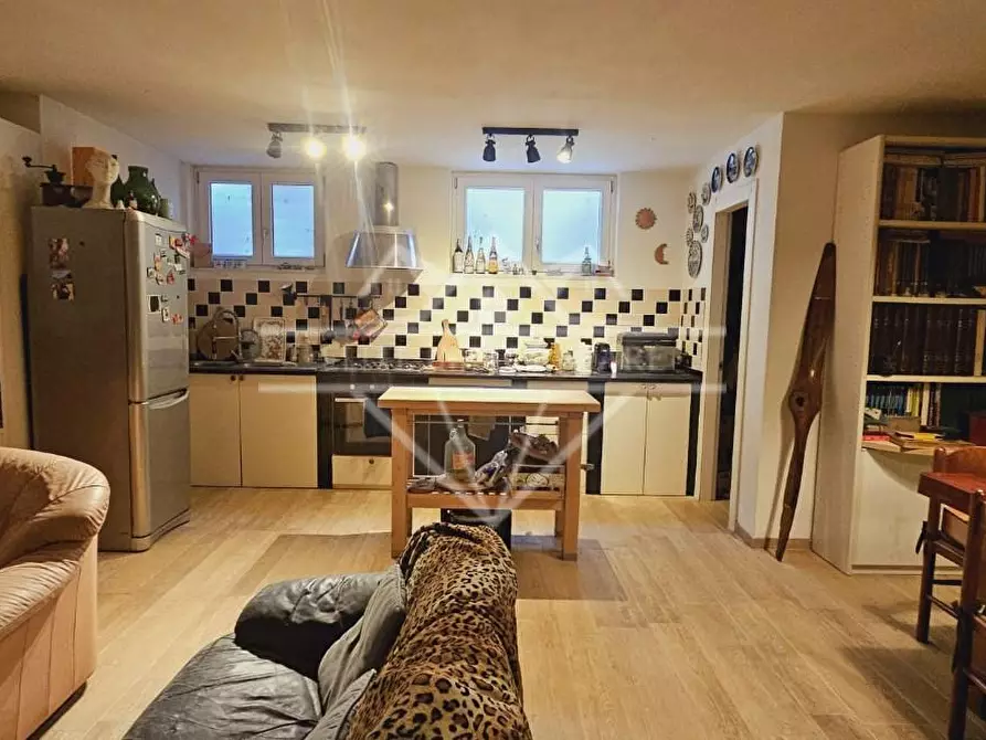 Immagine 63 di Villa in vendita  a Castelnuovo Magra