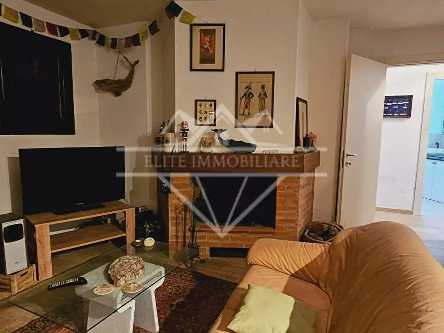 Immagine 59 di Villa in vendita  a Castelnuovo Magra