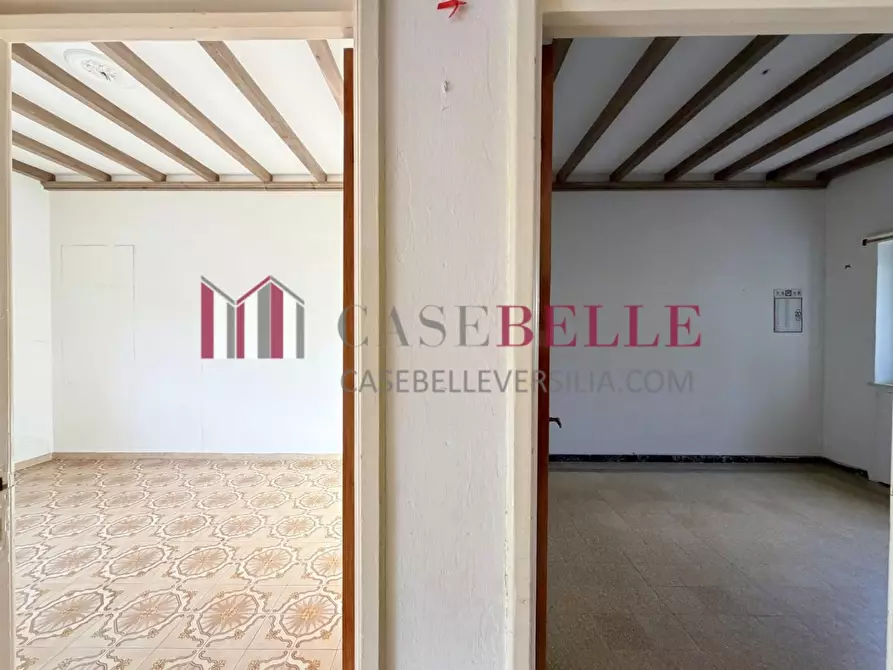 Immagine 3 di Appartamento in vendita  a Camaiore