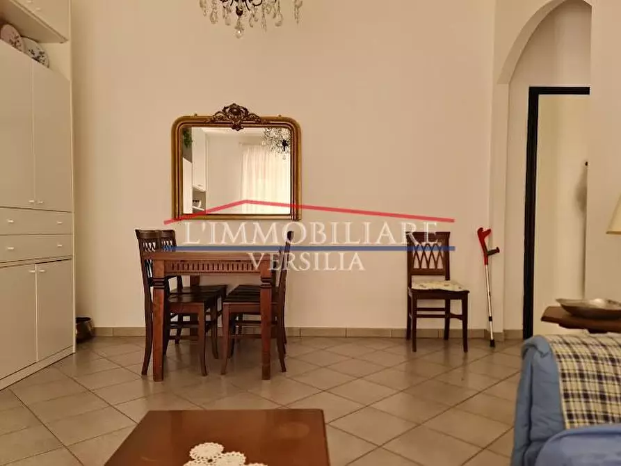 Immagine 7 di Appartamento in vendita  a Carrara