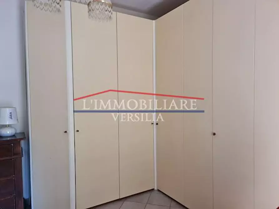 Immagine 15 di Appartamento in vendita  a Carrara