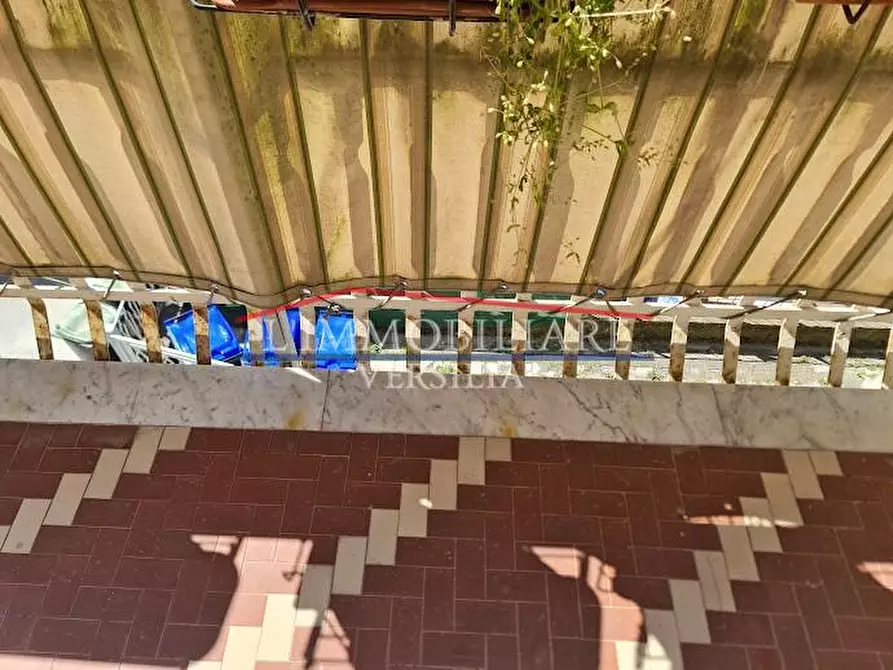 Immagine 21 di Appartamento in vendita  a Carrara