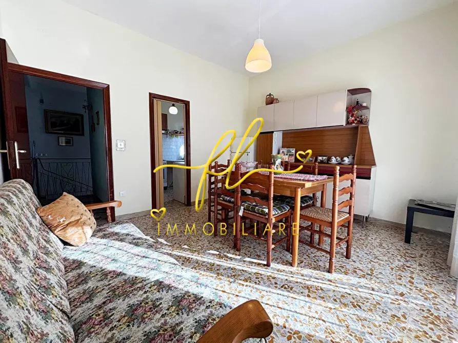 Immagine 8 di Appartamento in vendita  a Cecina