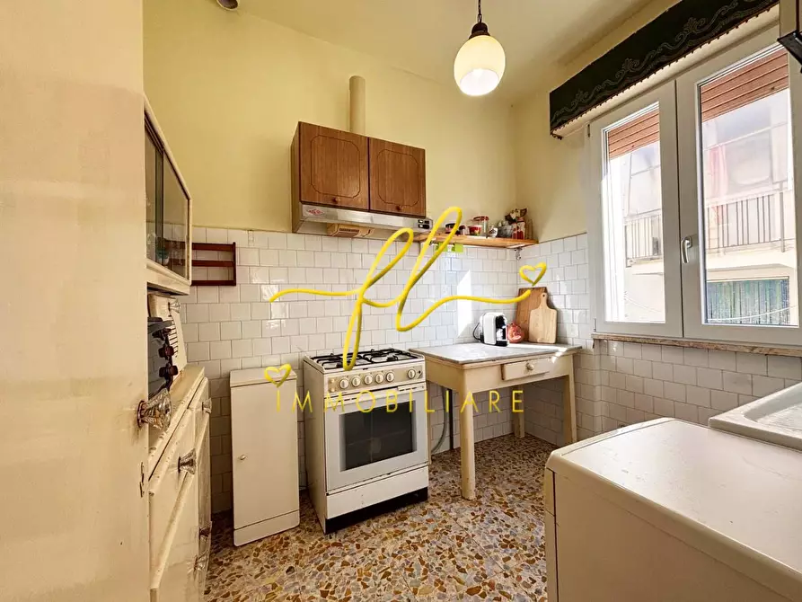 Immagine 9 di Appartamento in vendita  a Cecina