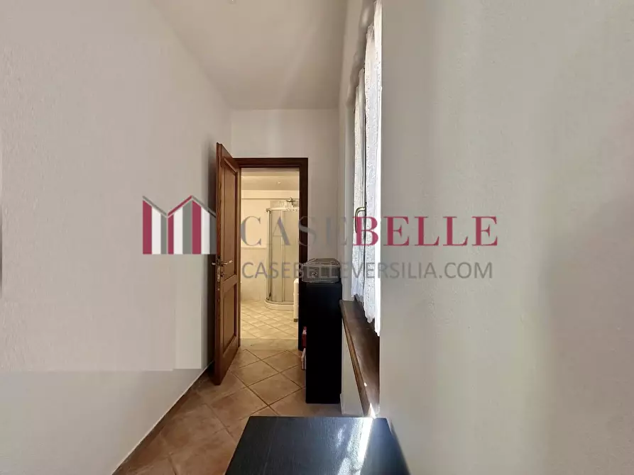 Immagine 10 di Casa bifamiliare in vendita  a Pietrasanta