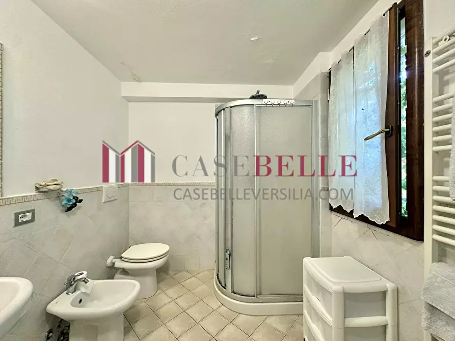 Immagine 11 di Casa bifamiliare in vendita  a Pietrasanta