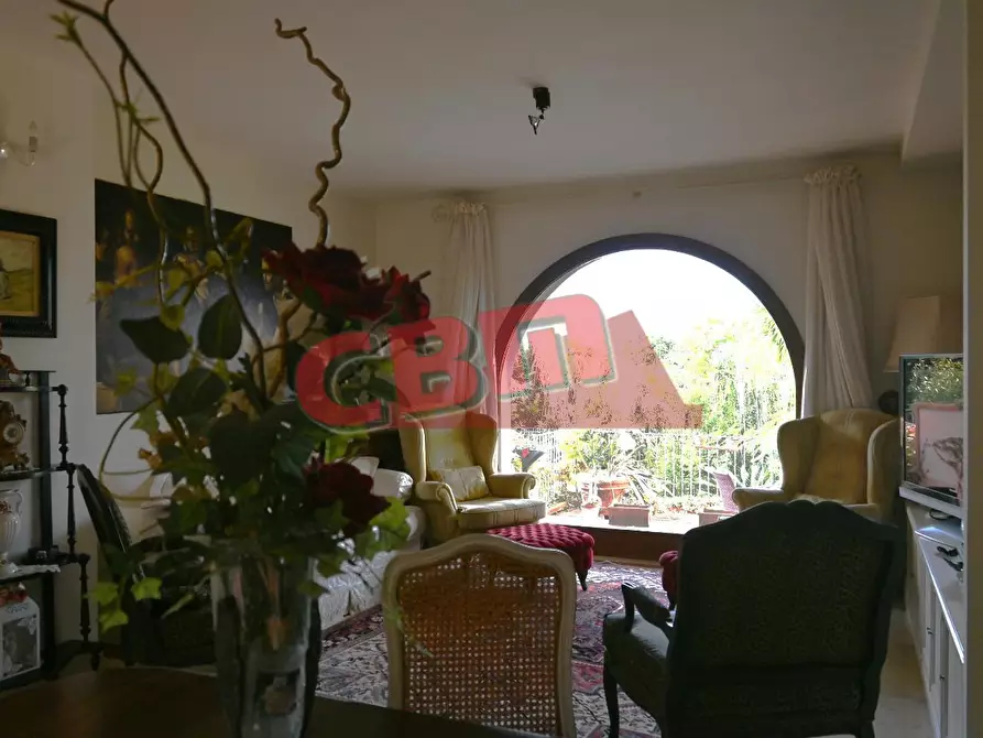 Immagine 9 di Villa in vendita  a Livorno