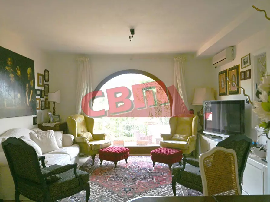 Immagine 8 di Villa in vendita  a Livorno