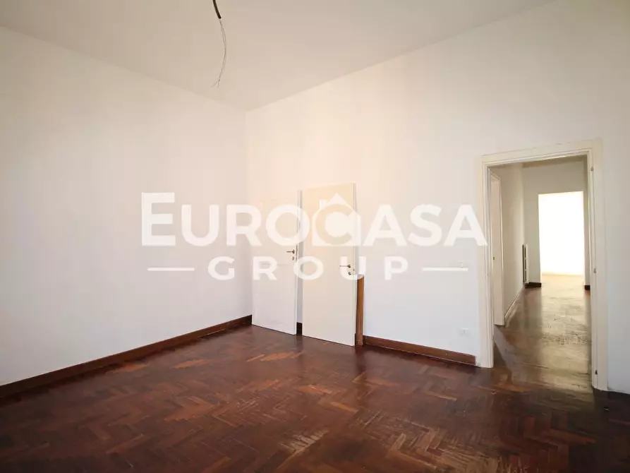 Immagine 17 di Appartamento in vendita  a San Giuliano Terme