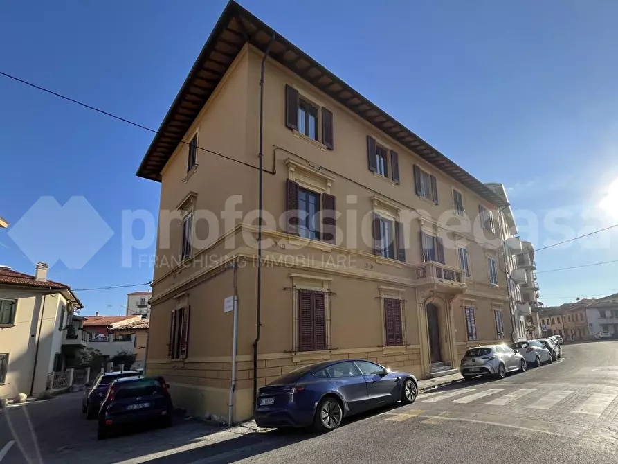 Immagine 29 di Appartamento in vendita  a Pisa