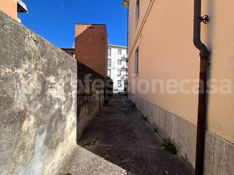 Immagine 32 di Appartamento in vendita  a Pisa