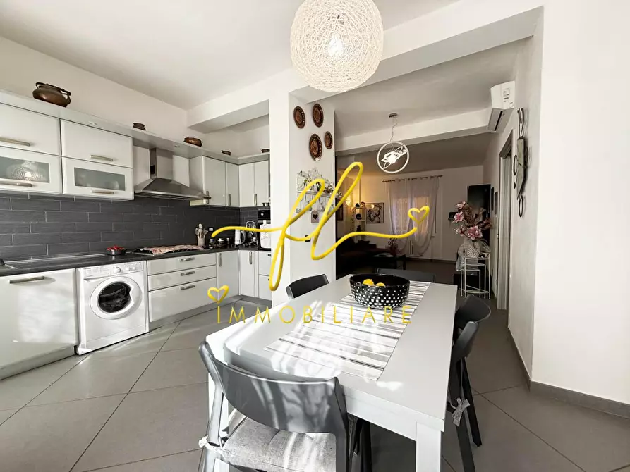 Immagine 13 di Appartamento in vendita  a Cecina