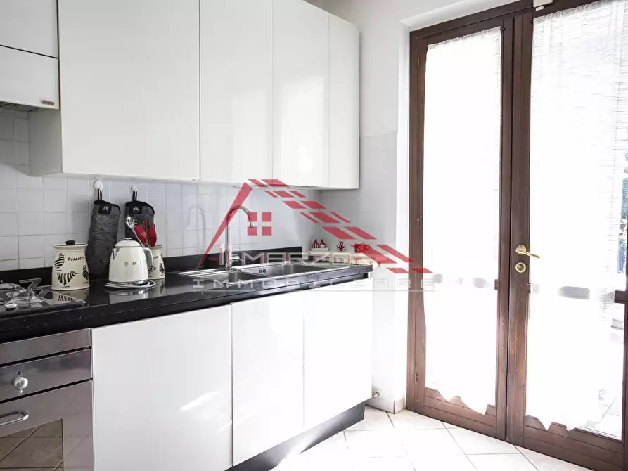 Immagine 11 di Casa bifamiliare in vendita  a San Giuliano Terme