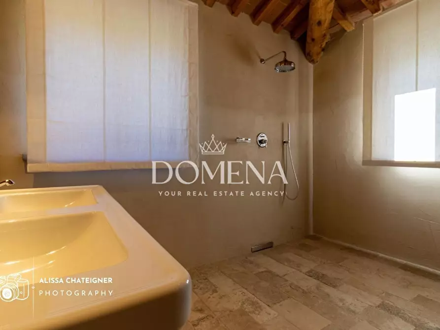 Immagine 31 di Villa in vendita  a Casale Marittimo