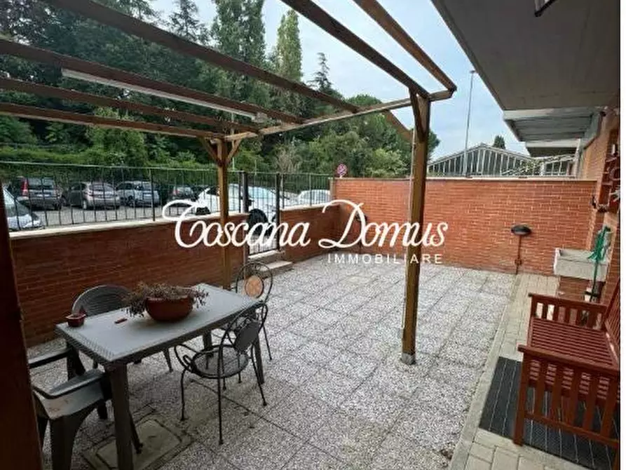 Immagine 6 di Appartamento in vendita  a Siena