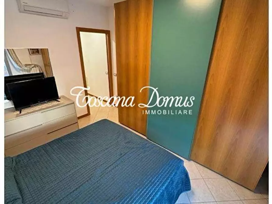 Immagine 9 di Appartamento in vendita  a Siena