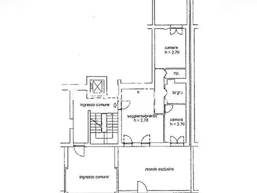 Immagine 15 di Appartamento in vendita  a Siena