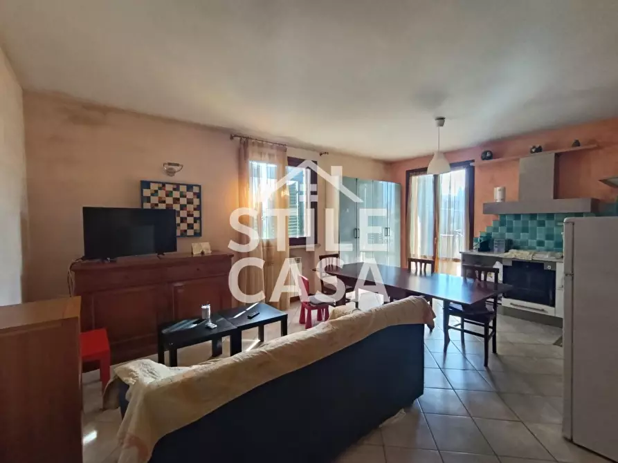 Immagine 1 di Appartamento in vendita  a Altopascio