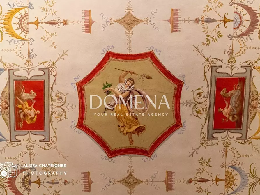 Immagine 11 di Appartamento in vendita  a Siena