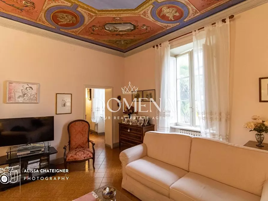 Immagine 16 di Appartamento in vendita  a Siena