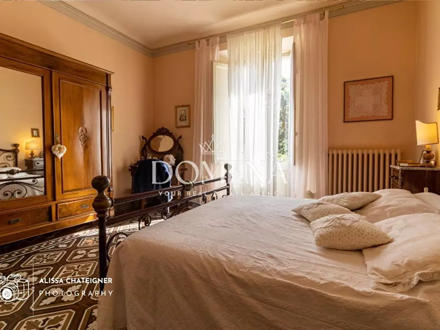 Immagine 32 di Appartamento in vendita  a Siena